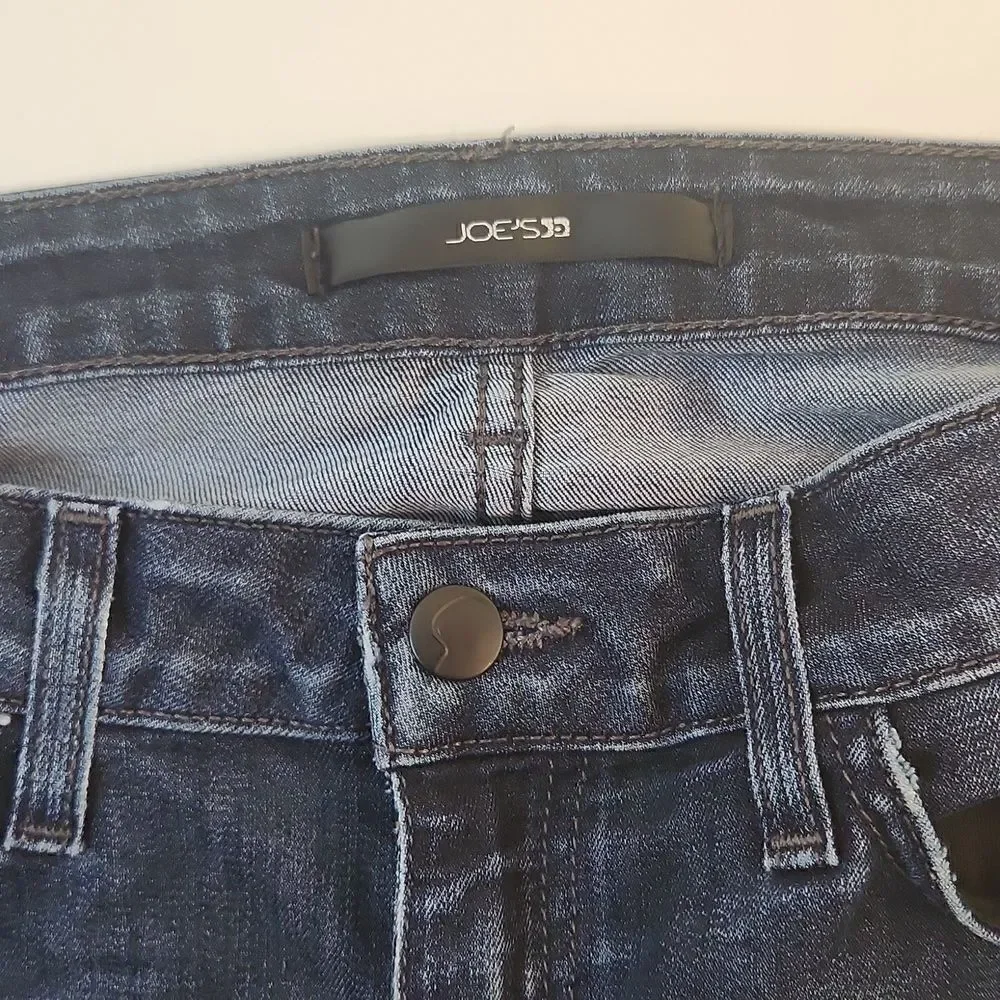 Joe's Jeans Mid Rise Boot Cut Dark Wash Blue Jeans Women's Sz W 28 EUC NICE! - Picture 16 of 16